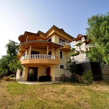 Вилла Diamond Hill *
