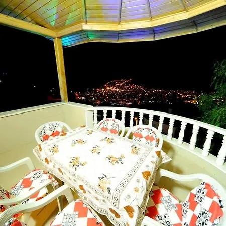 فيلة Diamond Hill *