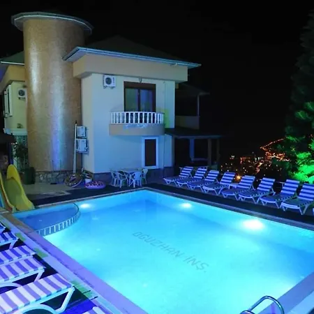 فيلة Diamond Hill ألانيا